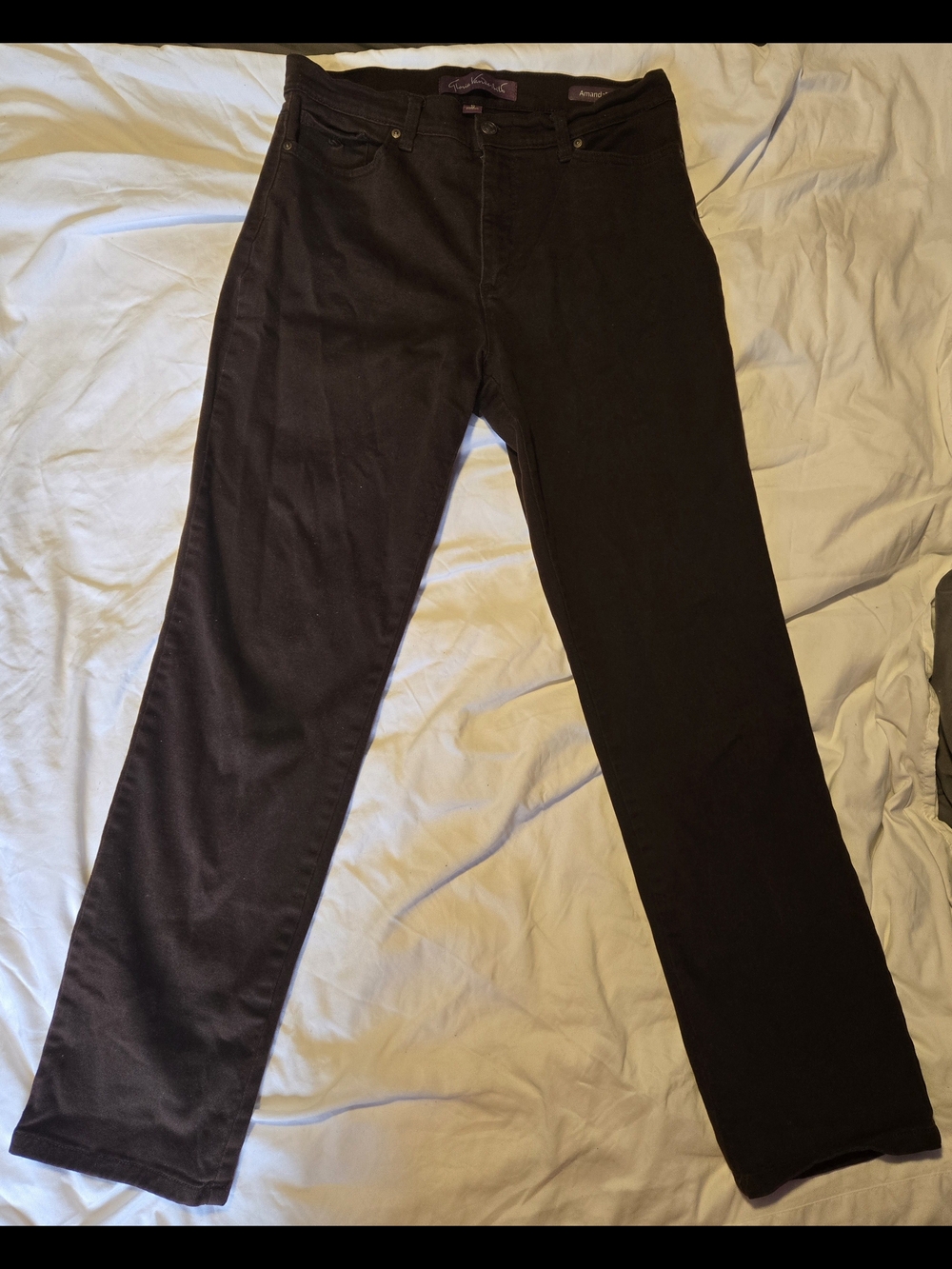Gloria Vanderbilt Amanda Jeans in Brown